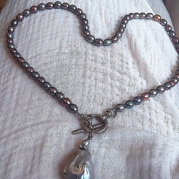 NWT Black grey Freshwater Pearls Lanyard Silver and Huge BaroqueGrey Pearl
